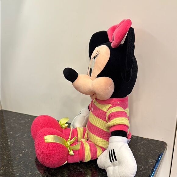 Disney Store Minnie Mouse 17” plush pink/ yellow PJs - Picture 4 of 8